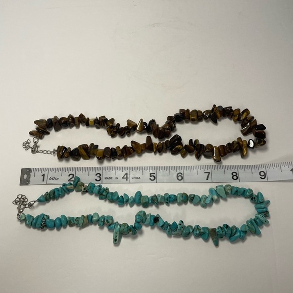 Necklace duo -turquoise color chip and tiger eye chip beads. - Picture 5 of 5